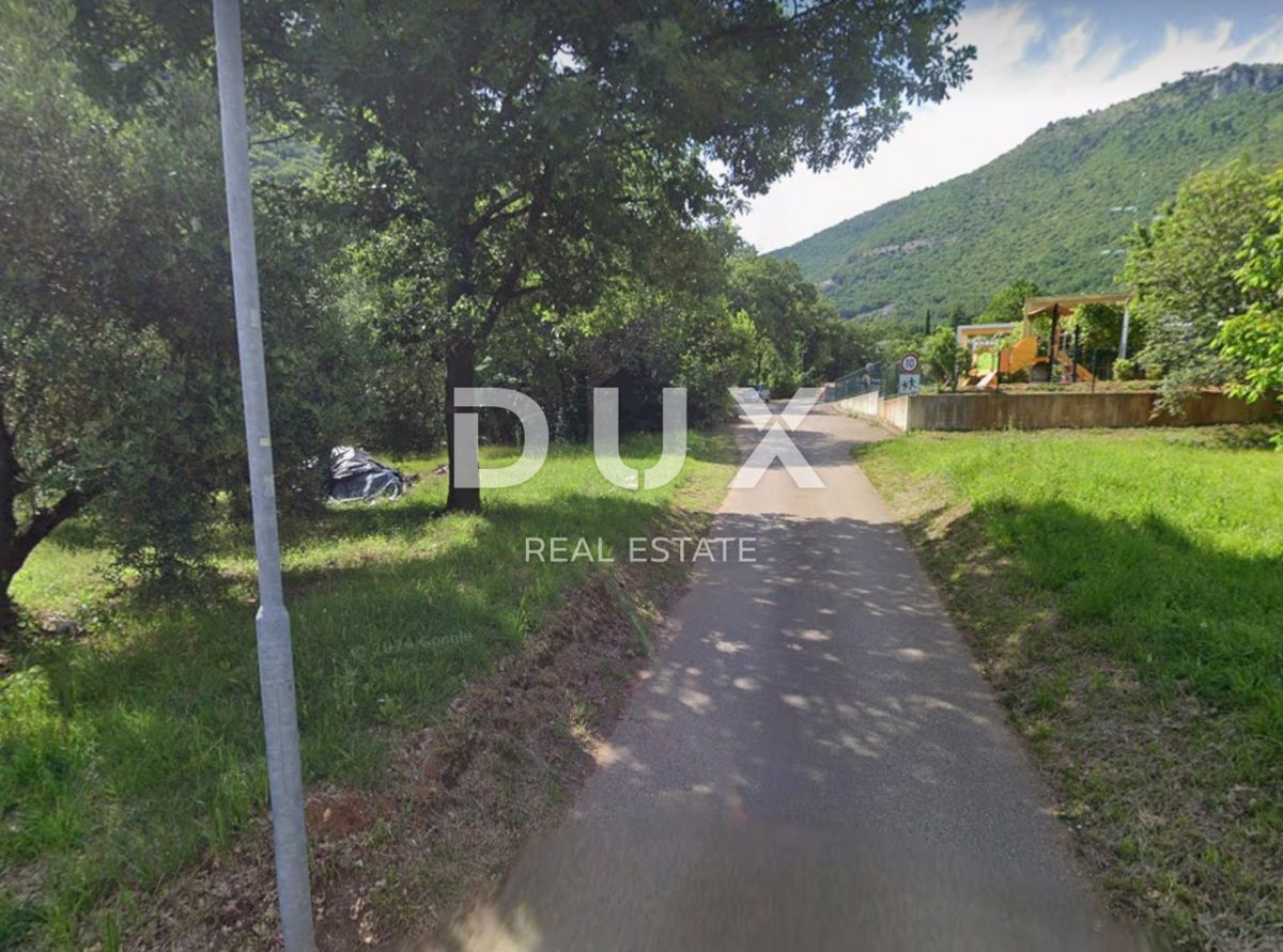 OPATIJA, MOŠĆENIČKA DRAGA - terreno edificabile 1500 m2 con vista mare per una casa bifamiliare / edificio residenziale - appartamenti 