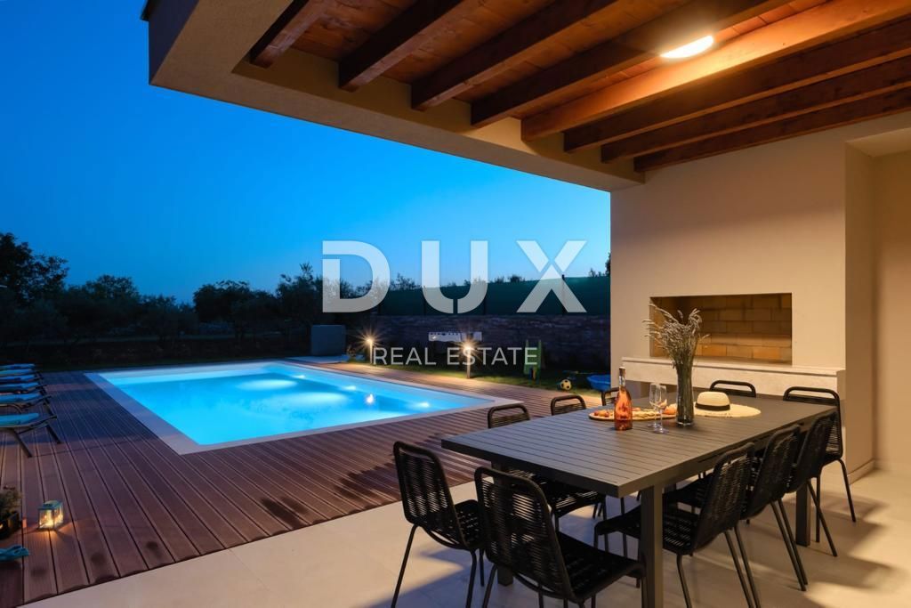 ISTRIA, SVETVINČENAT - Villa di nuova costruzione con piscina riscaldata!