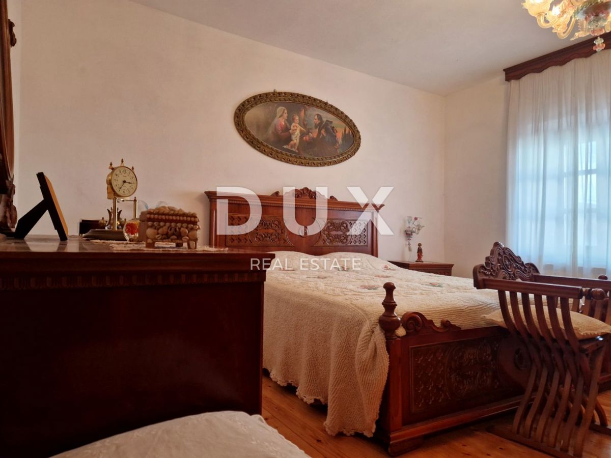 ISTRIA, OPRTALJ - Casa in pietra con ampio giardino