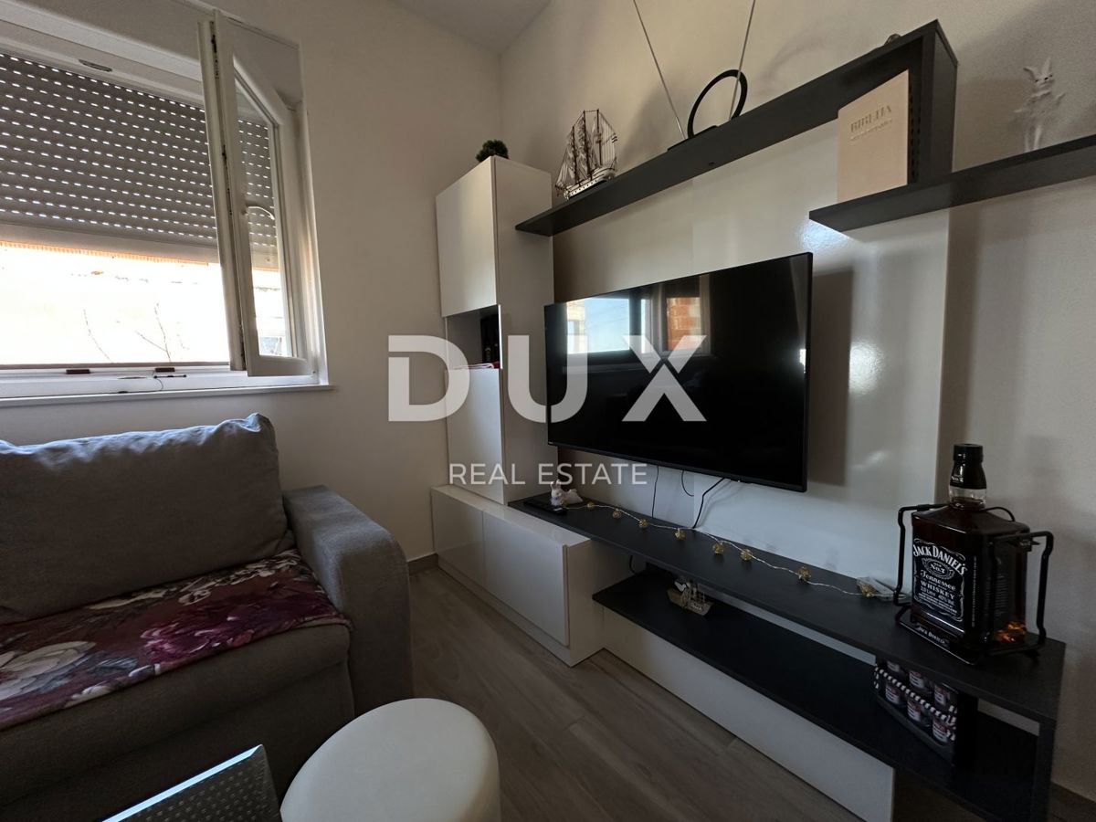 ZADAR, SUKOŠAN - Appartamento con due camere da letto e terrazza sul tetto - Vista mare!