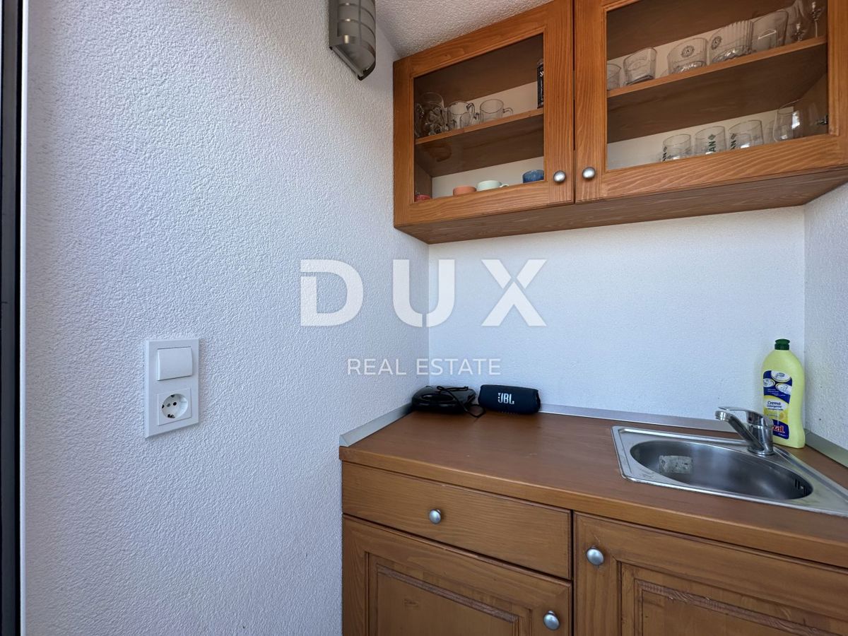 ZADAR, SUKOŠAN - Appartamento con due camere da letto e terrazza sul tetto - Vista mare!
