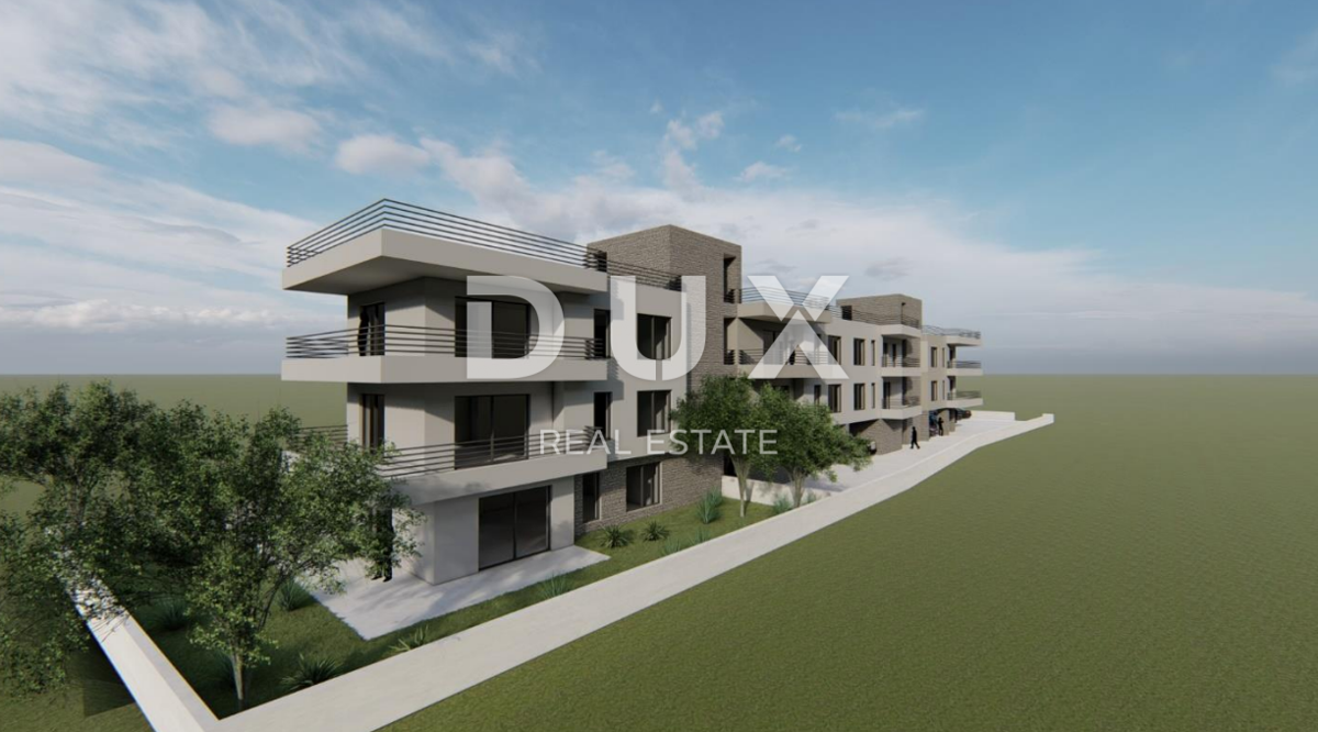 ZARA, ZATON - Terreno edificabile a 70 metri dalla spiaggia con progetto preliminare per un edificio con 9 appartamenti!