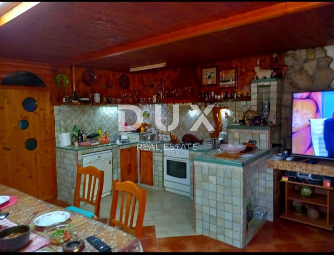 ISTRIA, VALTURA - Due case su una bellissima proprietà