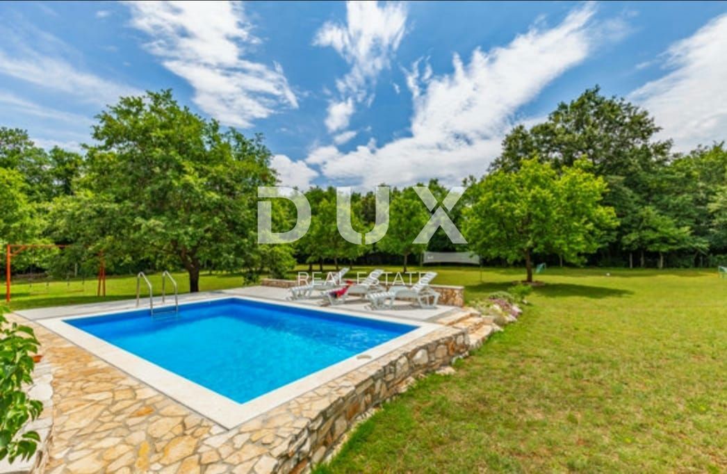 ISTRIA, VALTURA - Due case su una bellissima proprietà