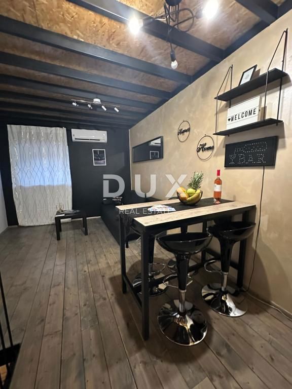 BAKAR - Casa ristrutturata, a 120 metri dal mare