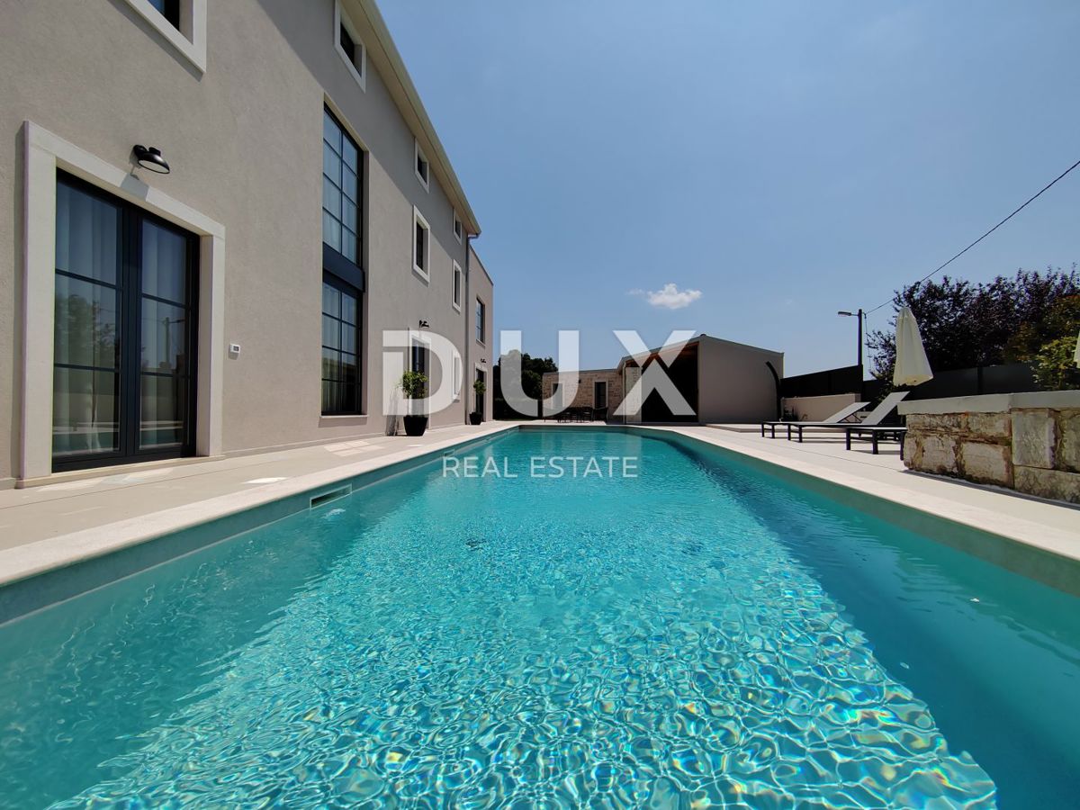 ISTRIA, PARENZO - Villa esclusiva con piscina