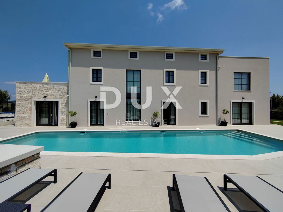 ISTRIA, PARENZO - Villa esclusiva con piscina