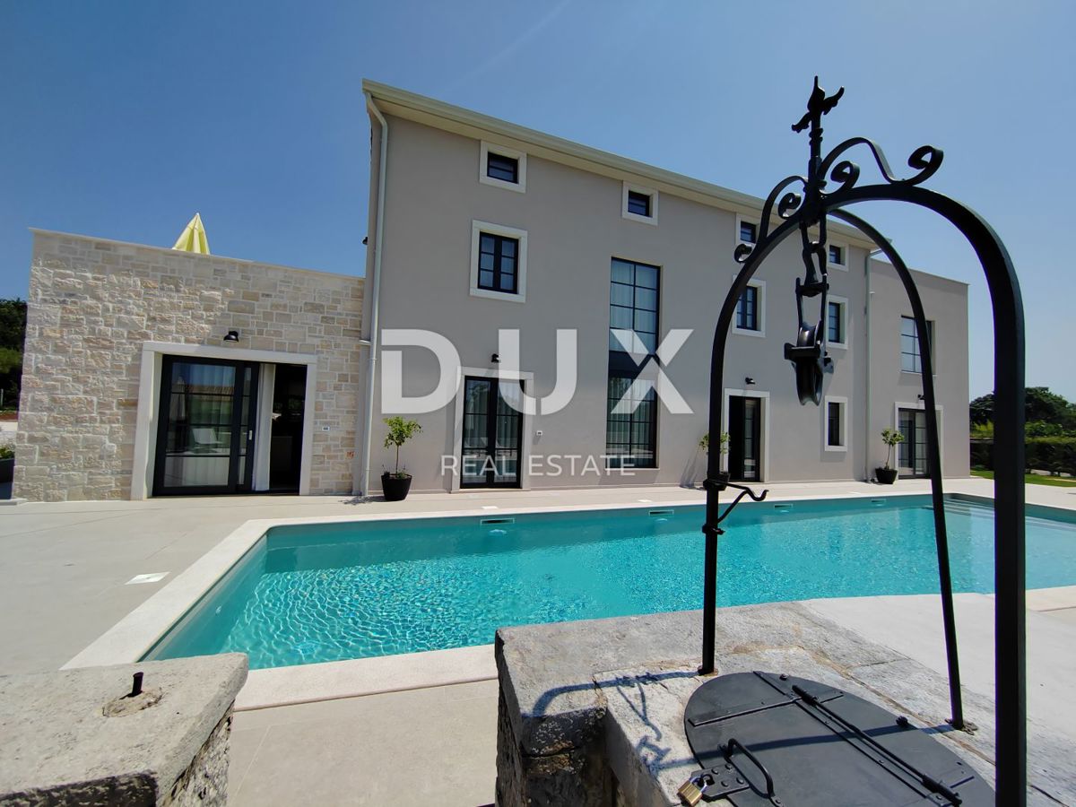ISTRIA, PARENZO - Villa esclusiva con piscina