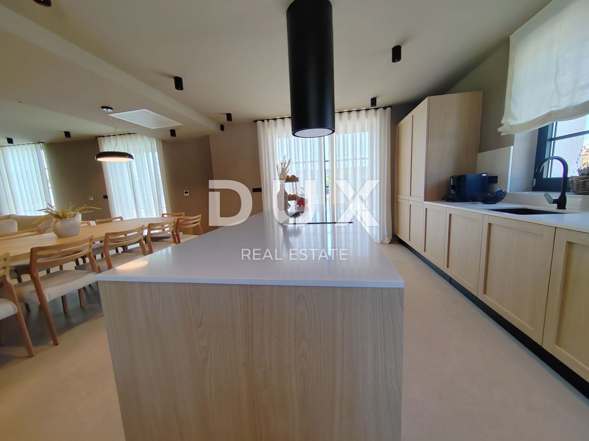ISTRIA, PARENZO - Villa esclusiva con piscina