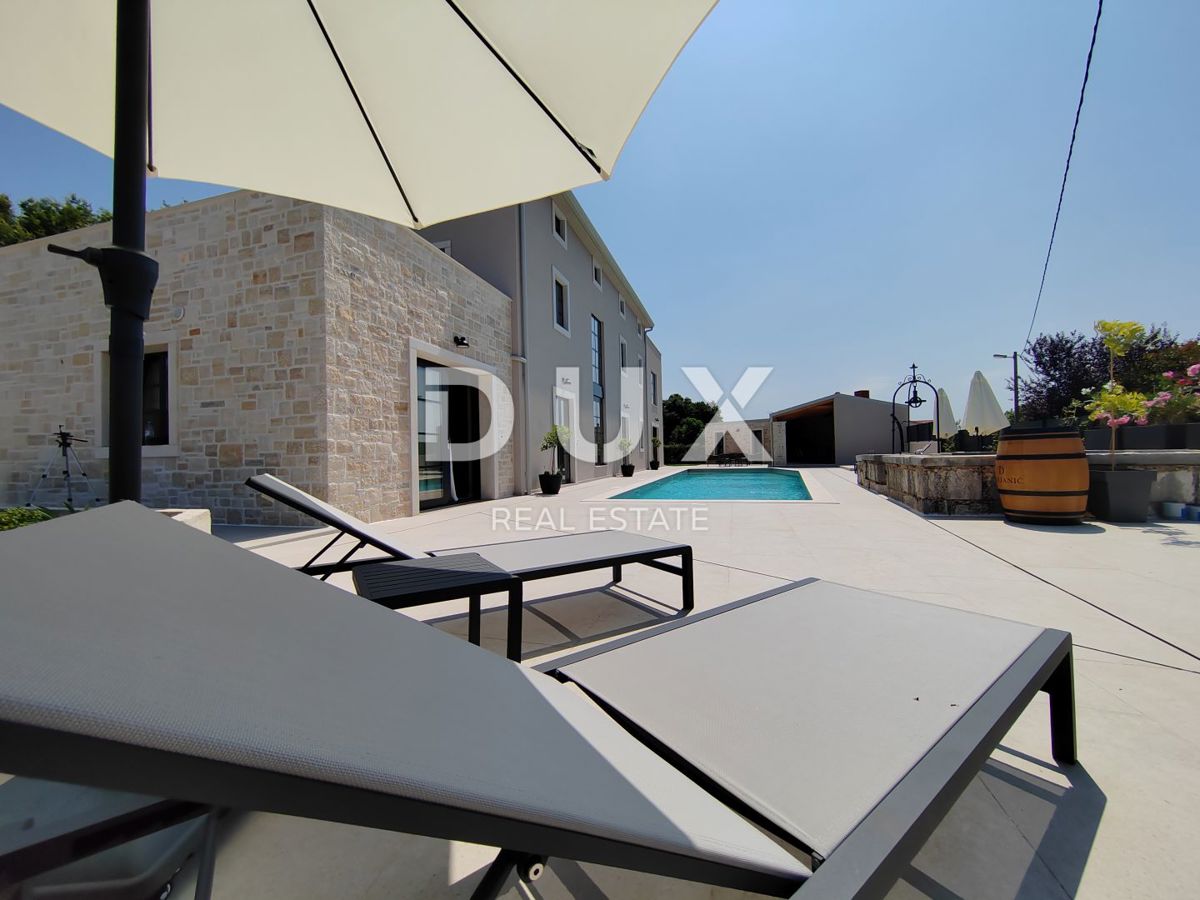 ISTRIA, PARENZO - Villa esclusiva con piscina