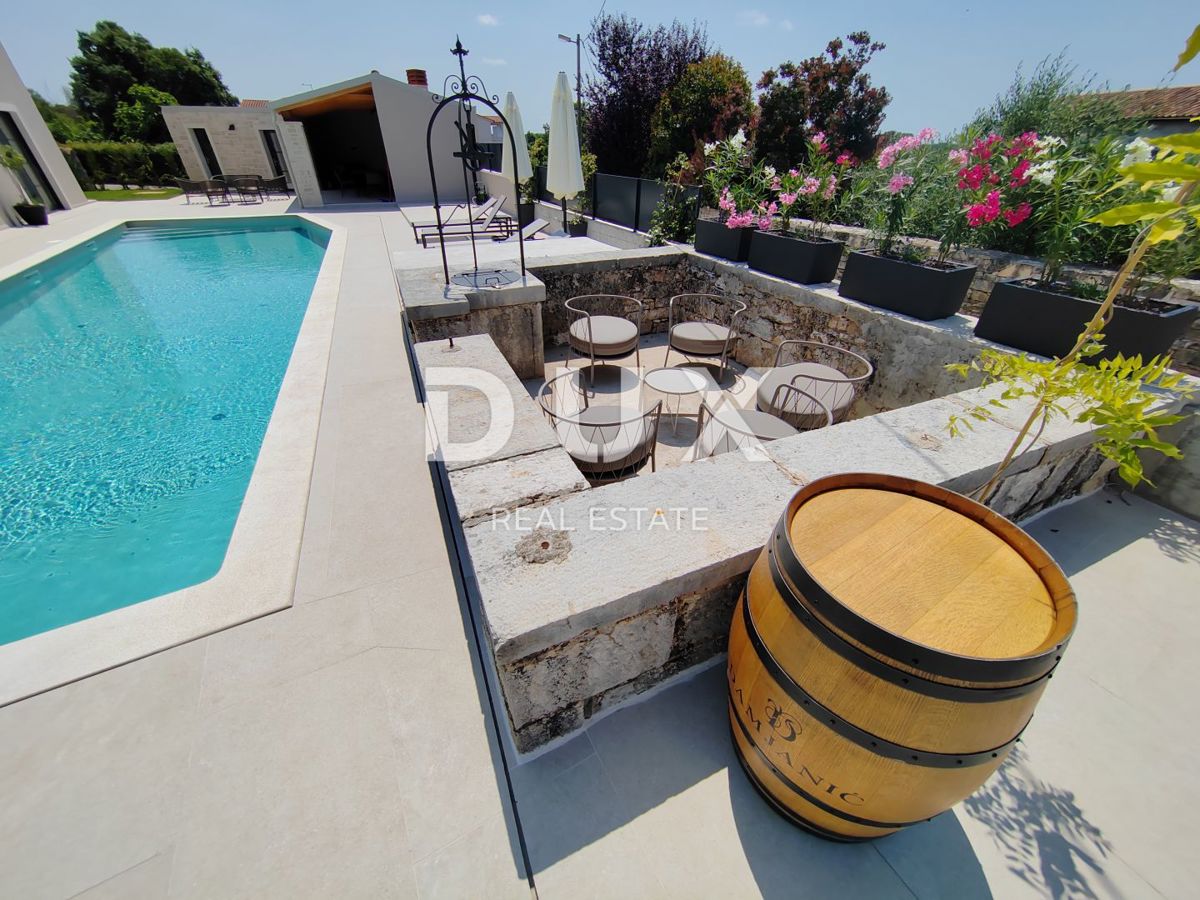 ISTRIA, PARENZO - Villa esclusiva con piscina