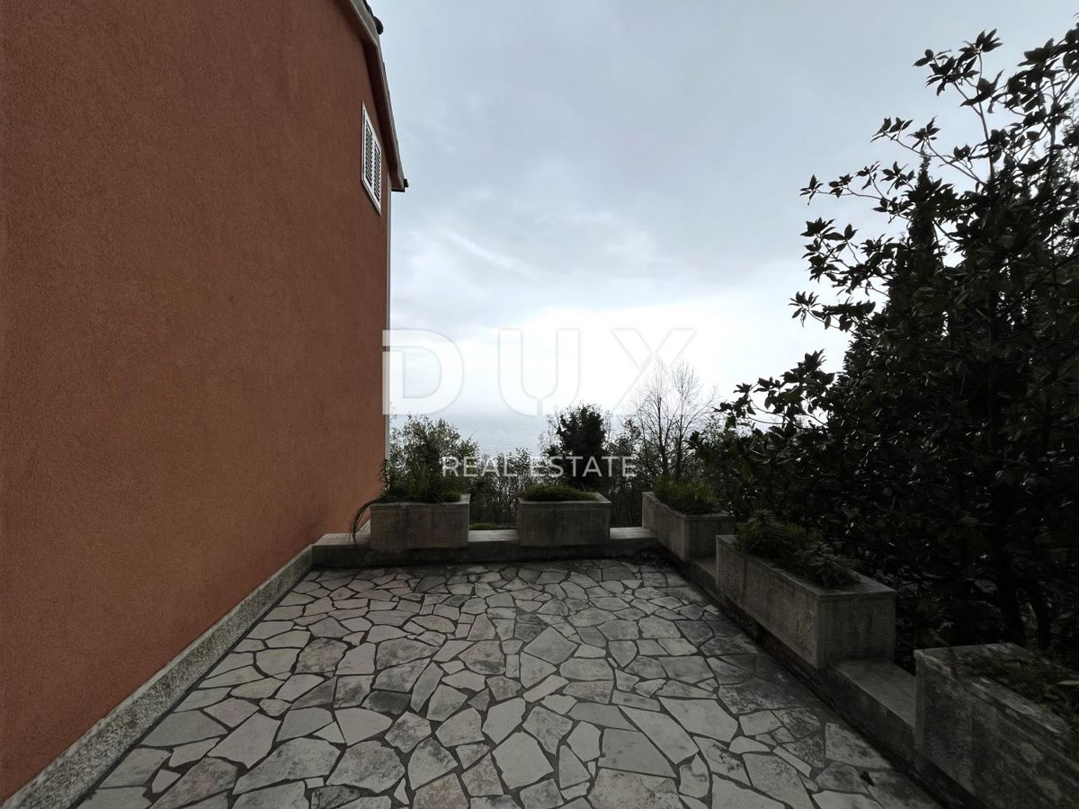 ABBAZIA, VEPRINAC - Casa isolata con vista panoramica sul mare