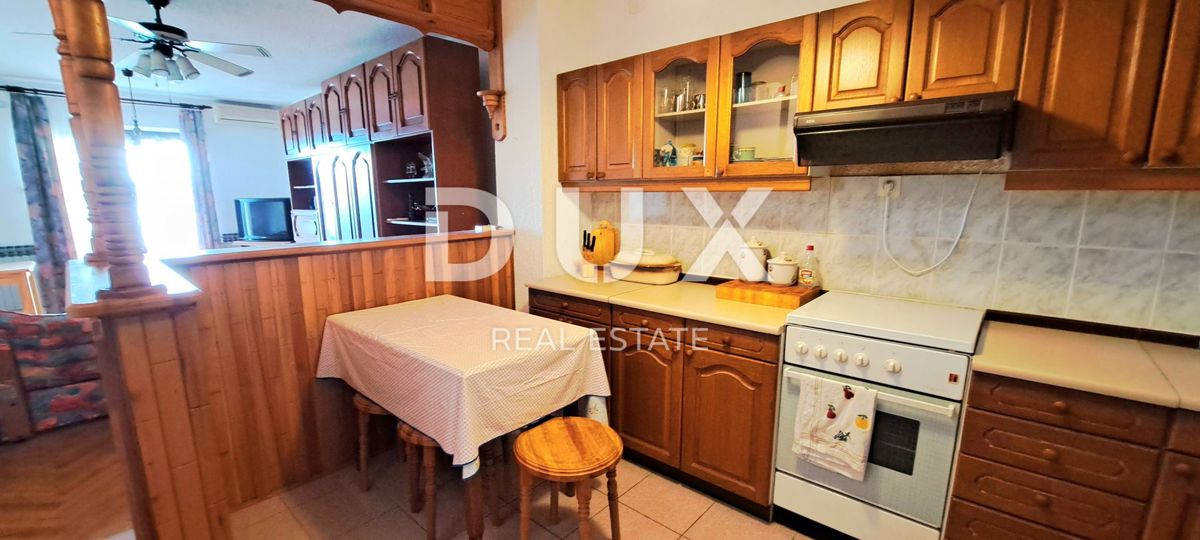 NOVI VINODOLSKI, SMOKVICA - Casa vicino al mare