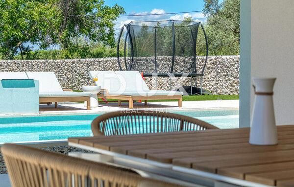 ISTRIA, BARBAN - Villa sofisticata ed elegante di nuova costruzione