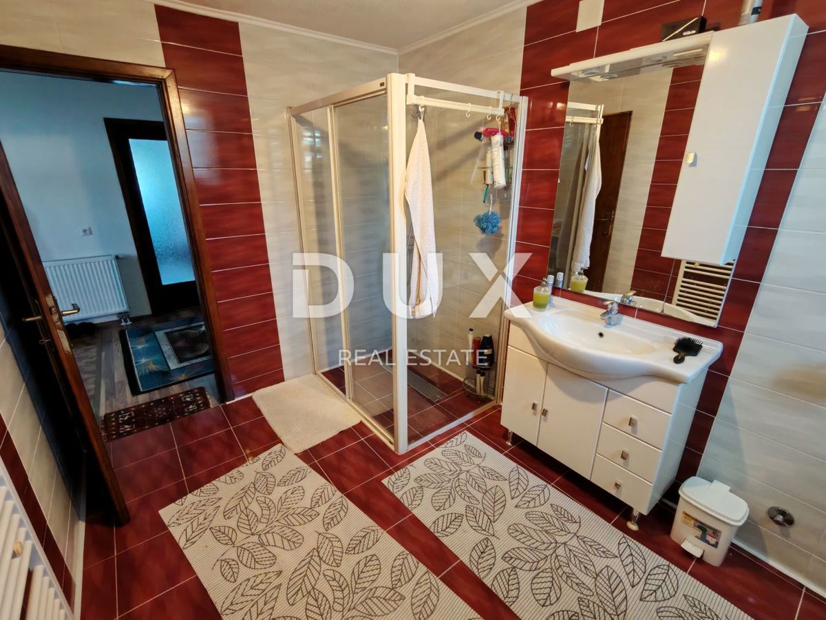 ZADAR, ZEMUNIK DONJI - Bellissima casa con un enorme giardino in una zona tranquilla immersa nella natura!