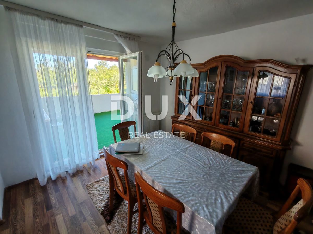 ZADAR, ZEMUNIK DONJI - Bellissima casa con un enorme giardino in una zona tranquilla immersa nella natura!