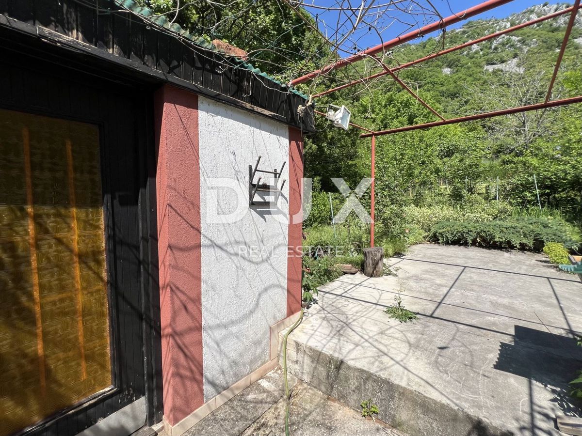 RIJEKA - appartamento di 179 m2 con giardino di 550 m2