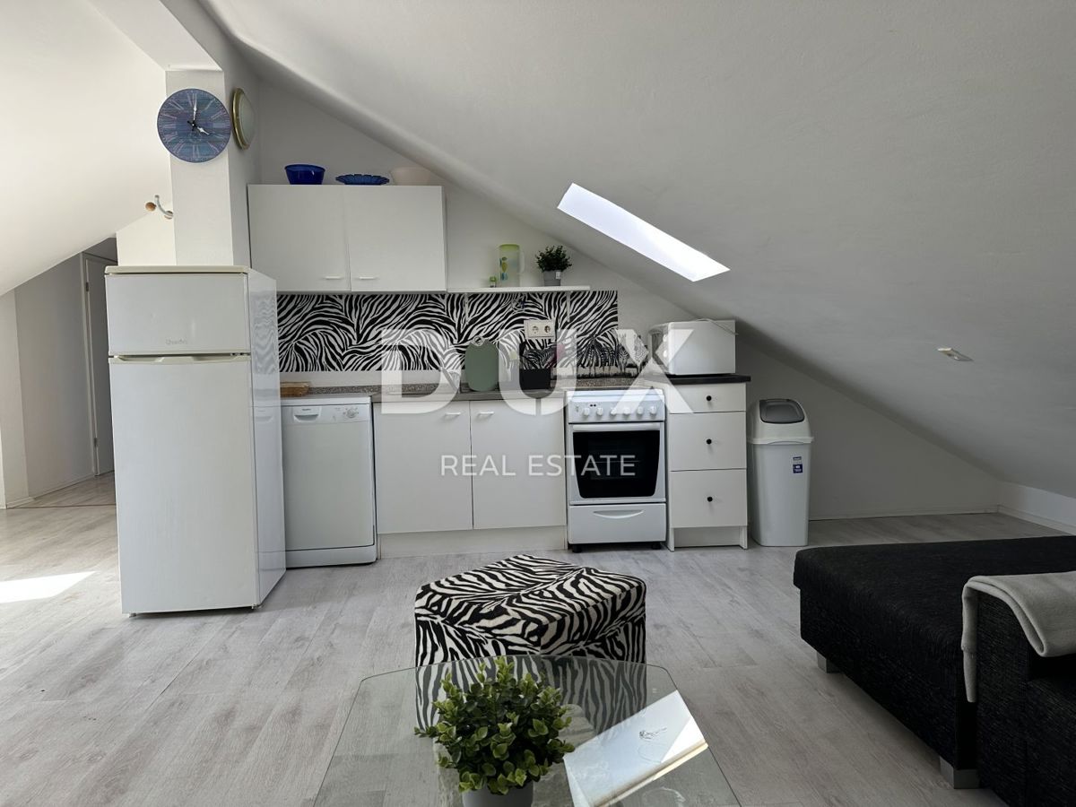 VRSI - Appartamento con 3 camere da letto + soggiorno - Vista mare!