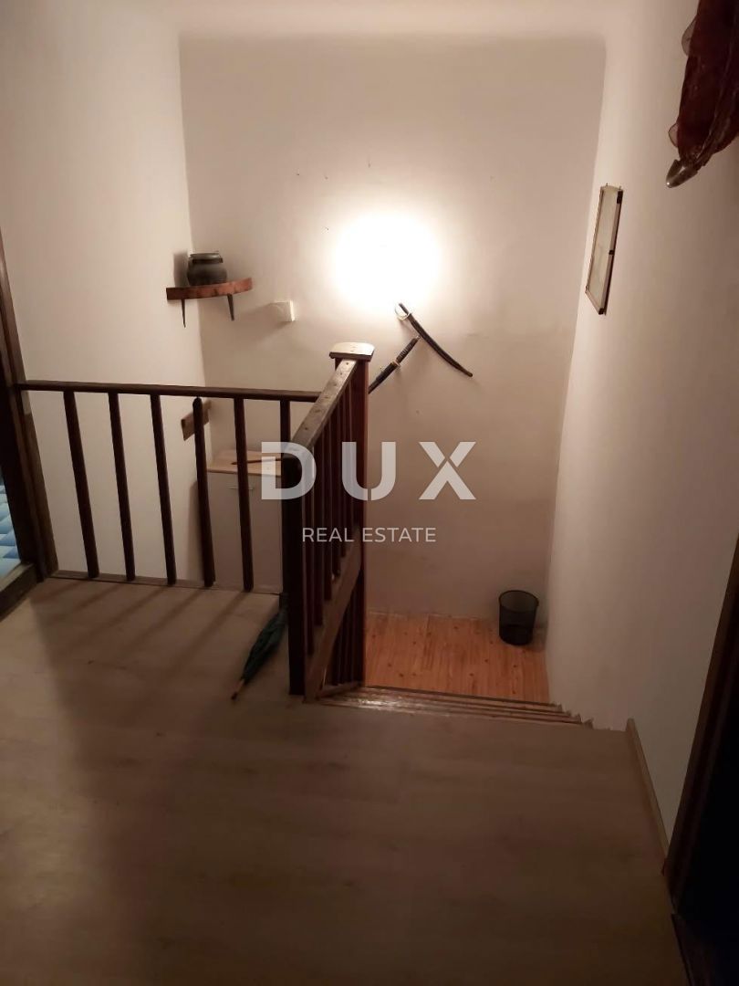 RIJEKA, DONJA VEŽICA - appartamento 101 m2 + mansarda 58 m2 + giardino in posizione eccellente e ricercata! OPPORTUNITÀ!