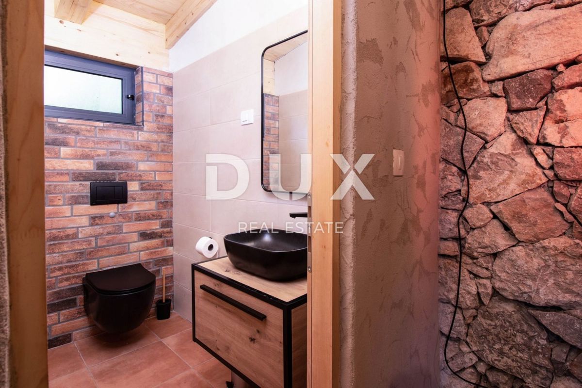 ISTRIA, LABIN - Casa immacolata con piscina in posizione appartata
