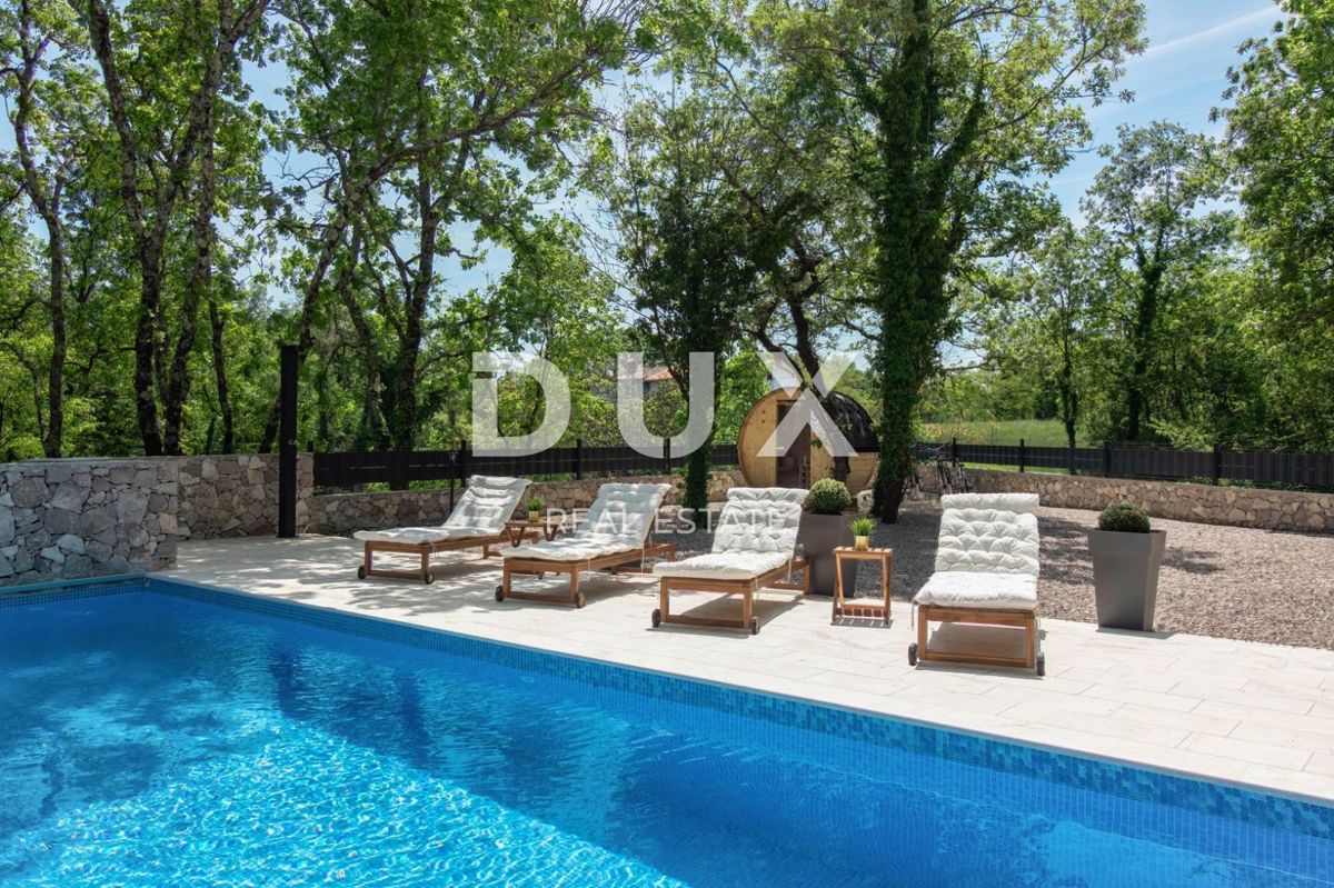 ISTRIA, LABIN - Casa immacolata con piscina in posizione appartata
