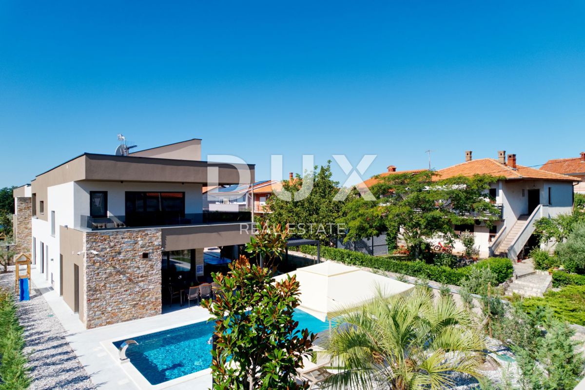 ISTRIA, PULA (dintorni)  - Bellissima villa nuova arredata nelle immediate vicinanze della città!