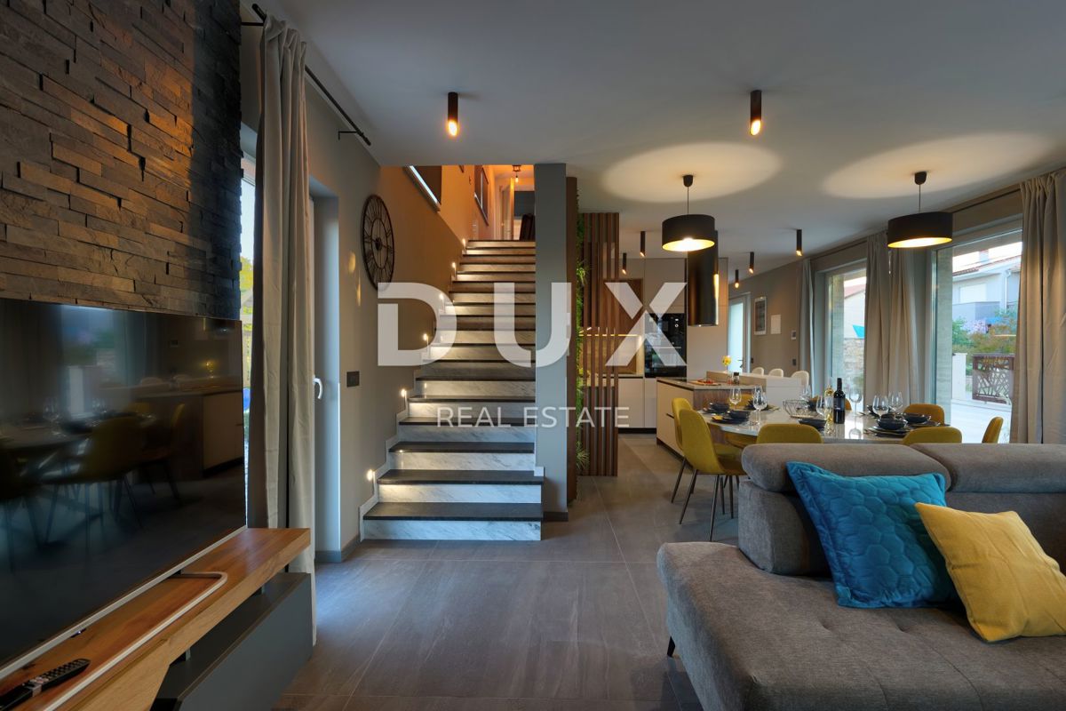 ISTRIA, PULA (dintorni)  - Bellissima villa nuova arredata nelle immediate vicinanze della città!