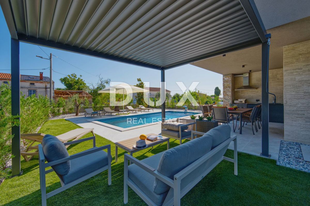 ISTRIA, PULA (dintorni)  - Bellissima villa nuova arredata nelle immediate vicinanze della città!