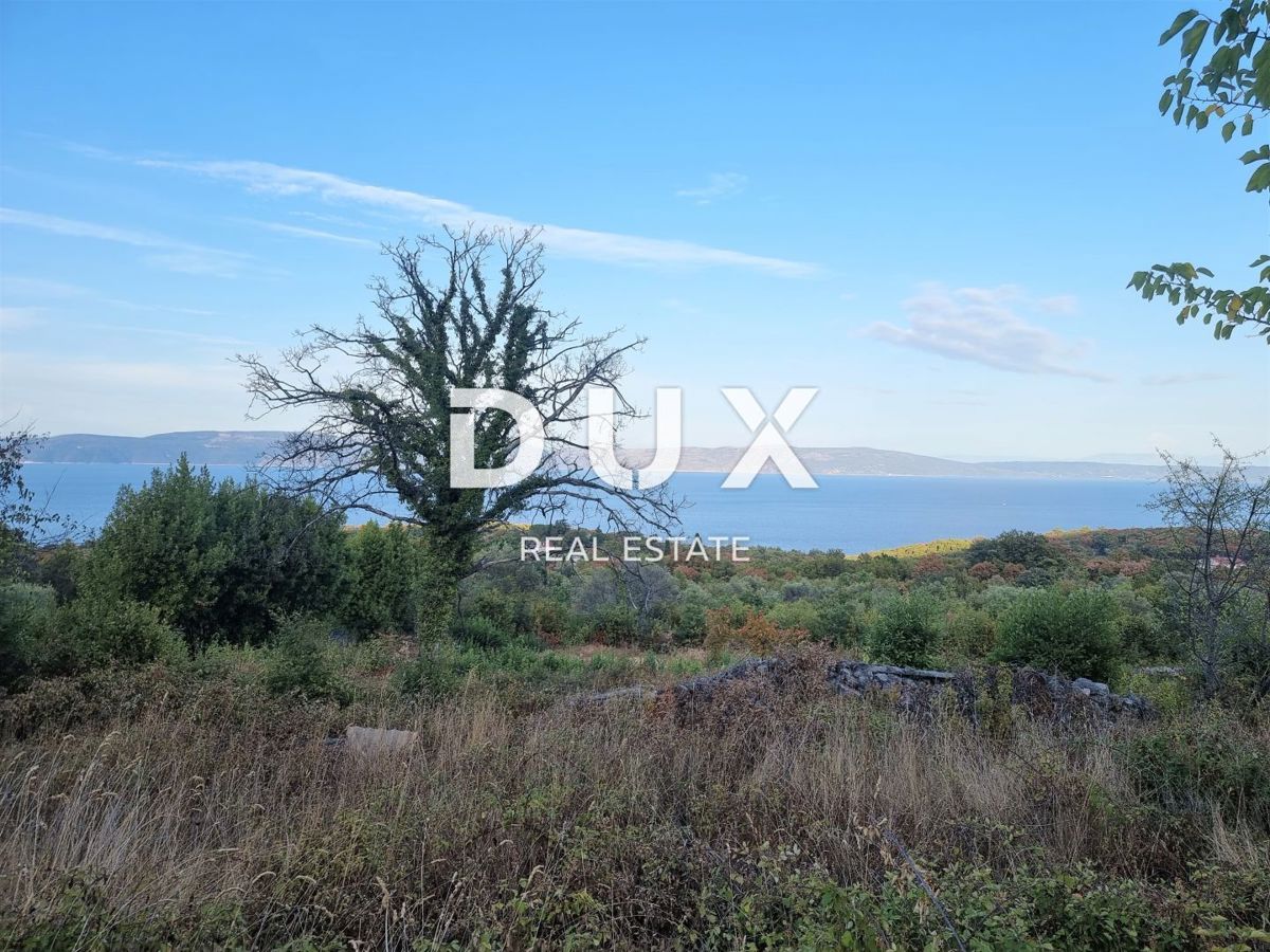 ISTRIA, RABAC - Terreno edificabile con vista mare