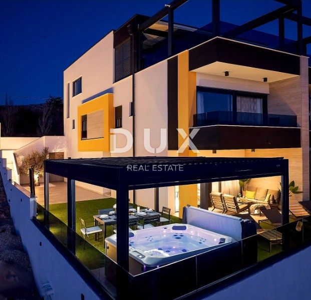 ZADAR, RTINA - appartamento arredato con giardino vicino al mare
