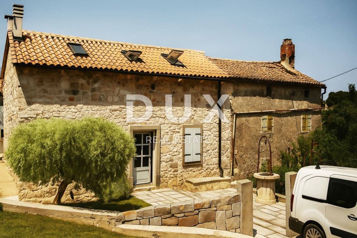 ISTRIA, SKITAČA - Autentica casa in pietra istriana