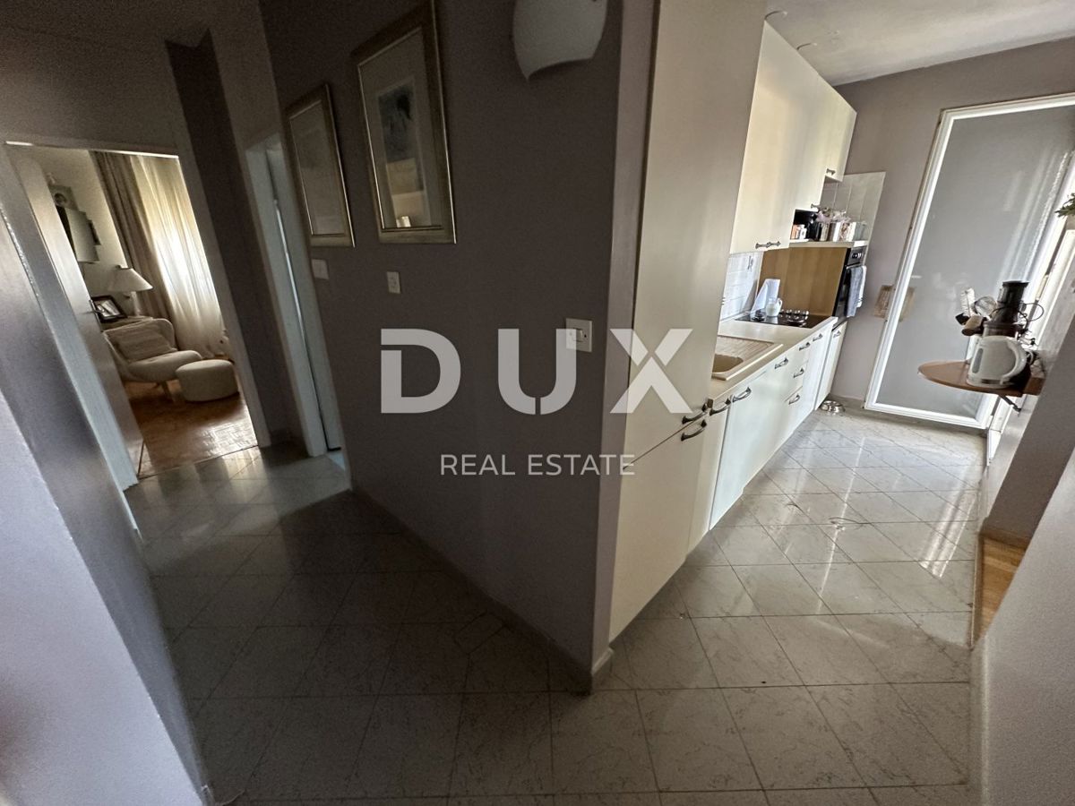 ZADAR, BULEVAR - Appartamento arredato con due camere da letto, ottima posizione!