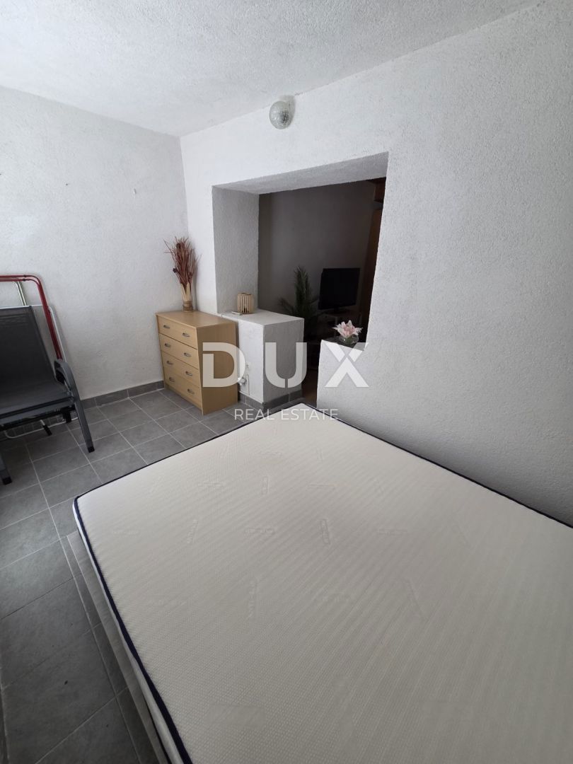 CRIKVENICA, DRAMALJ - Bellissimo appartamento con 1 camera da letto + soggiorno, a 150 m dal mare
