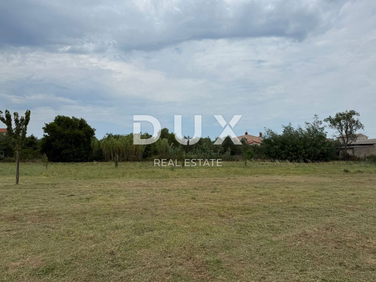 ISTRIA, LOBORIKA - Terreno edificabile in posizione privilegiata