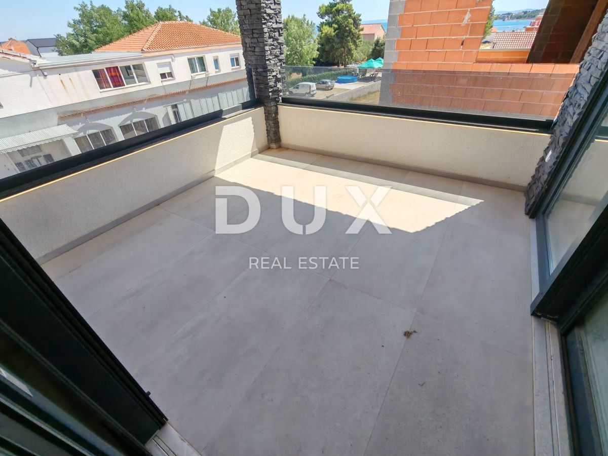 ZADAR, VIR - Confortevole attico con vista mare a 180 metri dalla spiaggia di Jadro! BS3