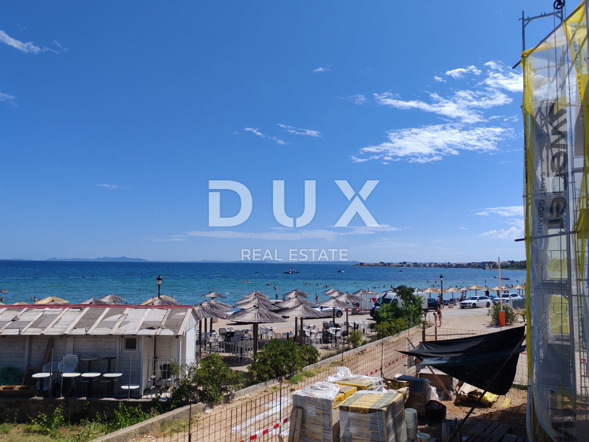 ZADAR, VIR - Lussuoso appartamento con terrazza panoramica e splendida vista sul mare di fronte alla spiaggia di Jadro! BS3