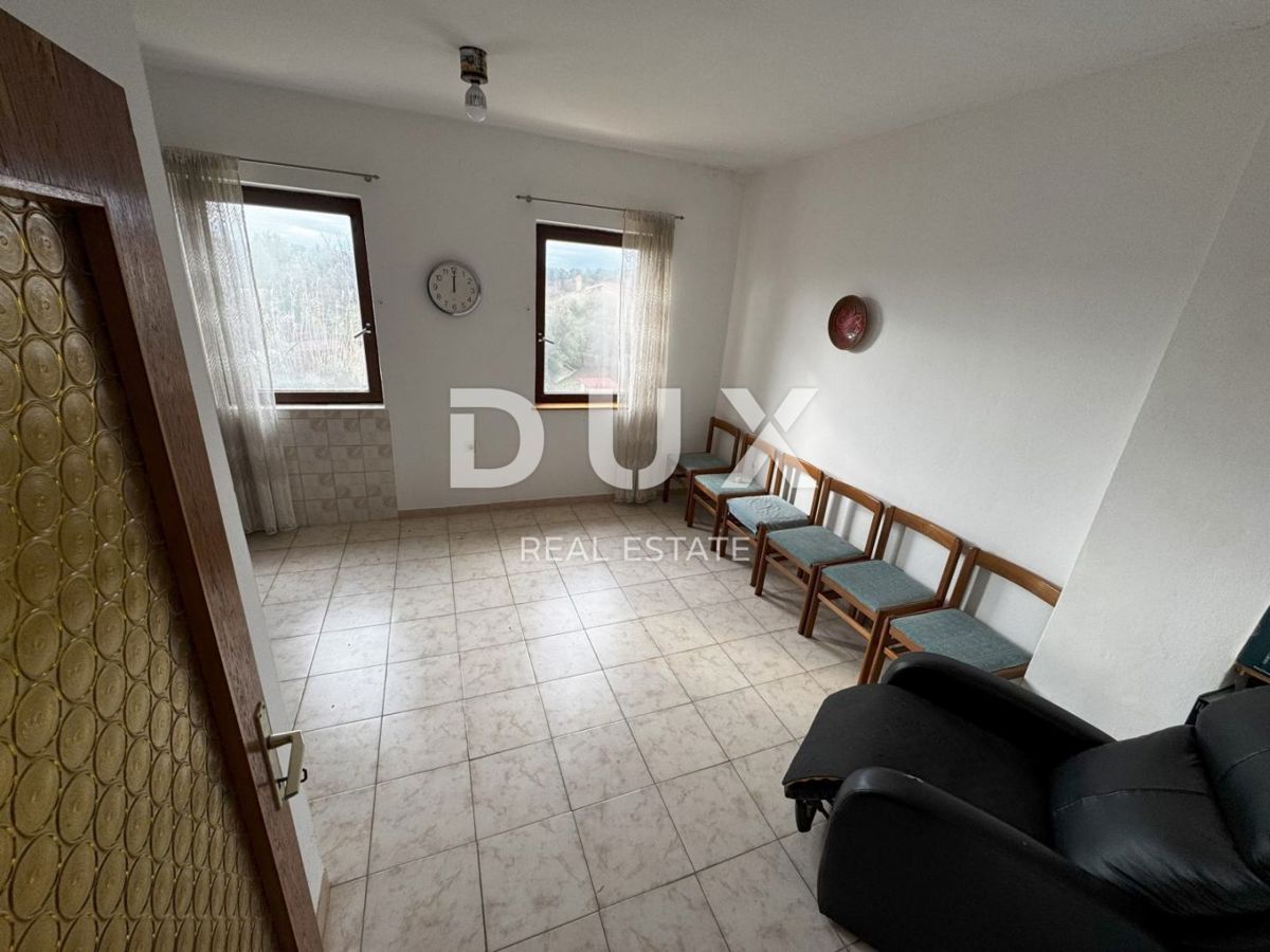 ISTRIA, POLA - Appartamento di 92 m2 in posizione tranquilla!