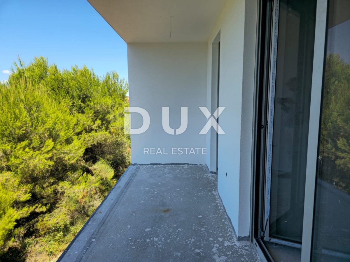 ISTRIA, LIŽNJAN - Nuovo edificio con vista fantastica