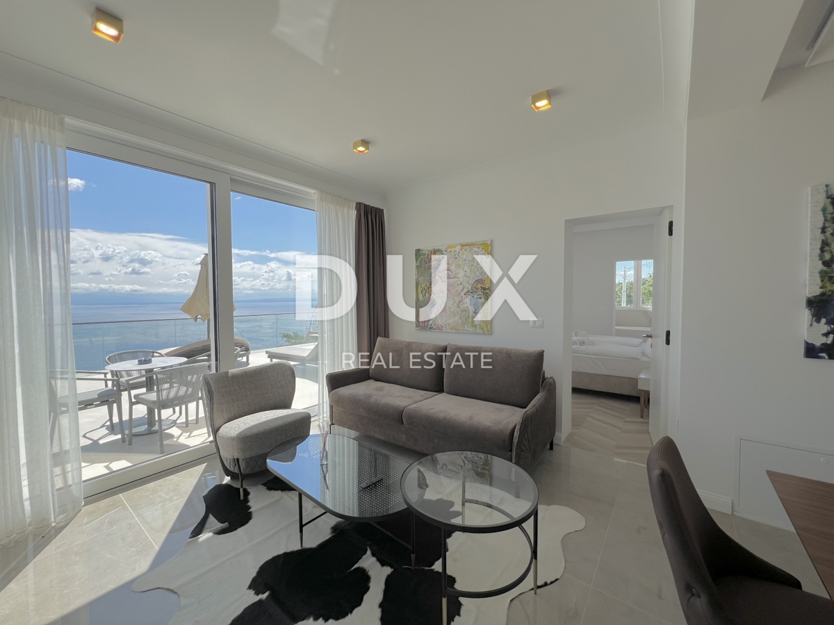 OPATIJA, LOVRAN – Appartamento esclusivo con vista panoramica e piscina