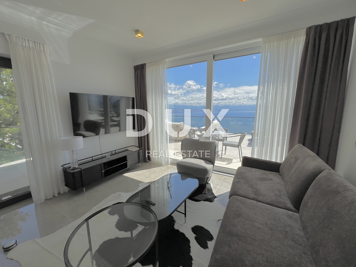 OPATIJA, LOVRAN – Appartamento esclusivo con vista panoramica e piscina