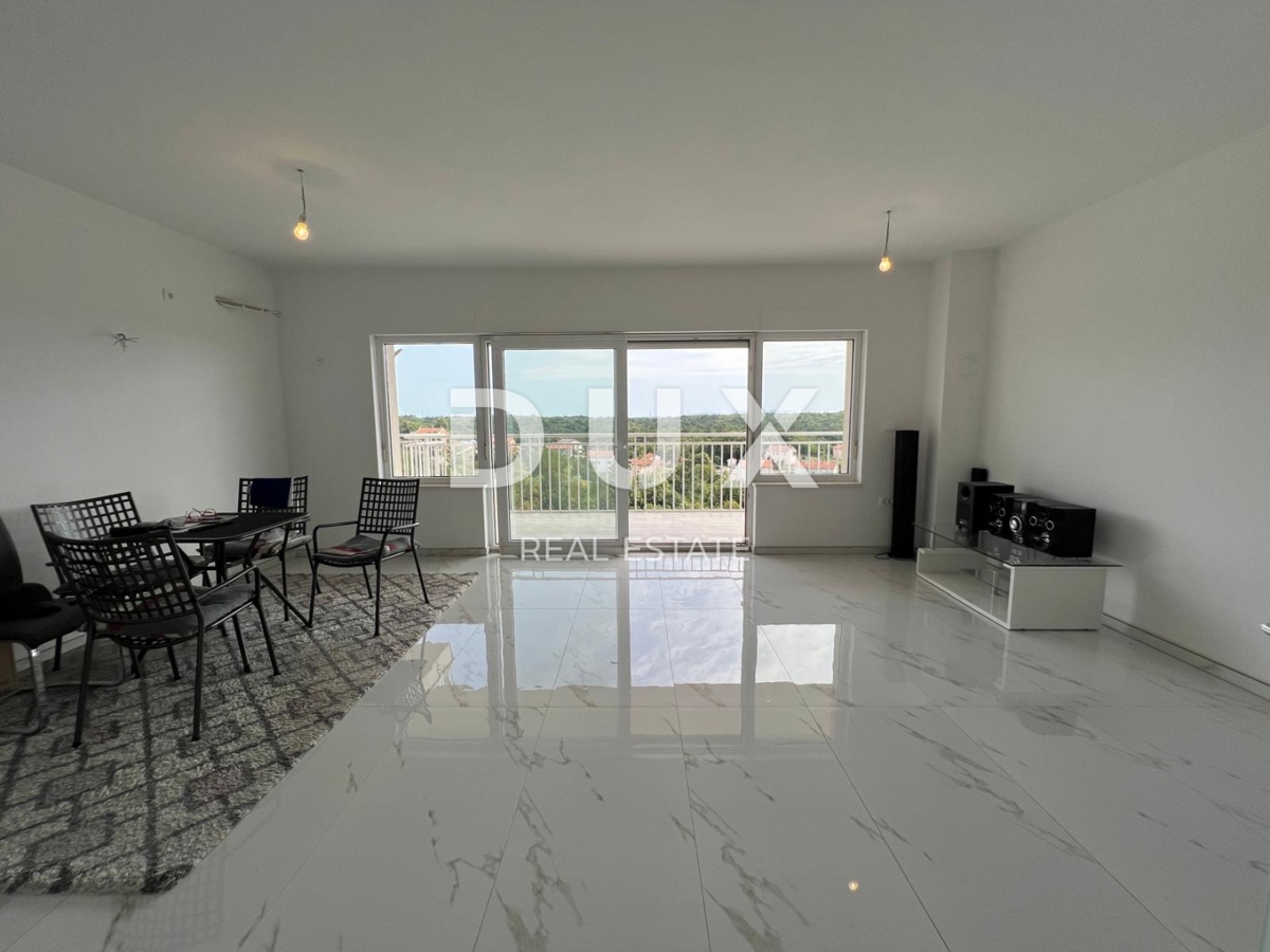 VIŠKOVO - Nuova costruzione - 2 camere da letto + soggiorno con vista e piscina in comune!