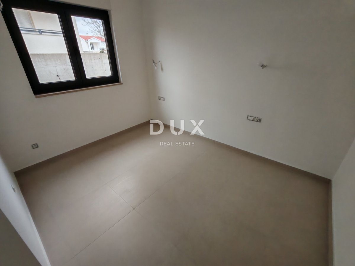 ZADAR, RAŽANAC - Nuovo edificio! Riscaldamento a pavimento, ascensore, vista mare, ripostiglio...! S1