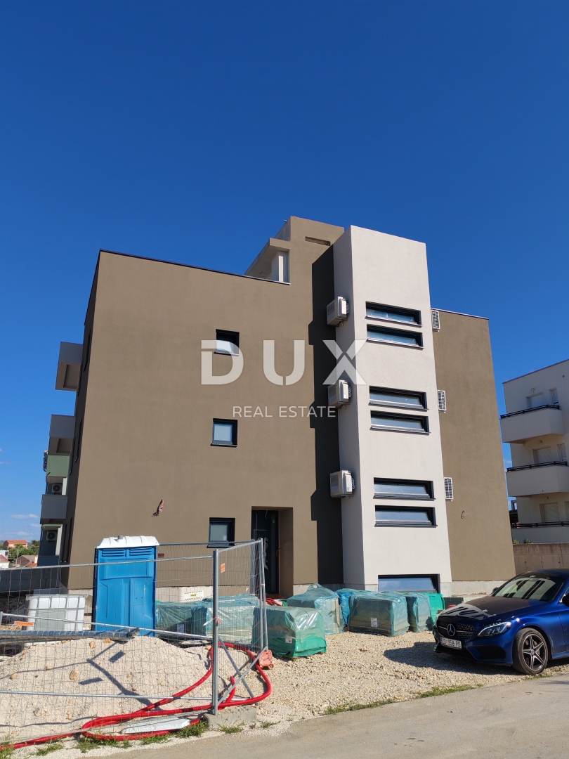ZADAR, RAŽANAC - Nuovo edificio! Riscaldamento a pavimento, ascensore, vista mare, ripostiglio...! S1