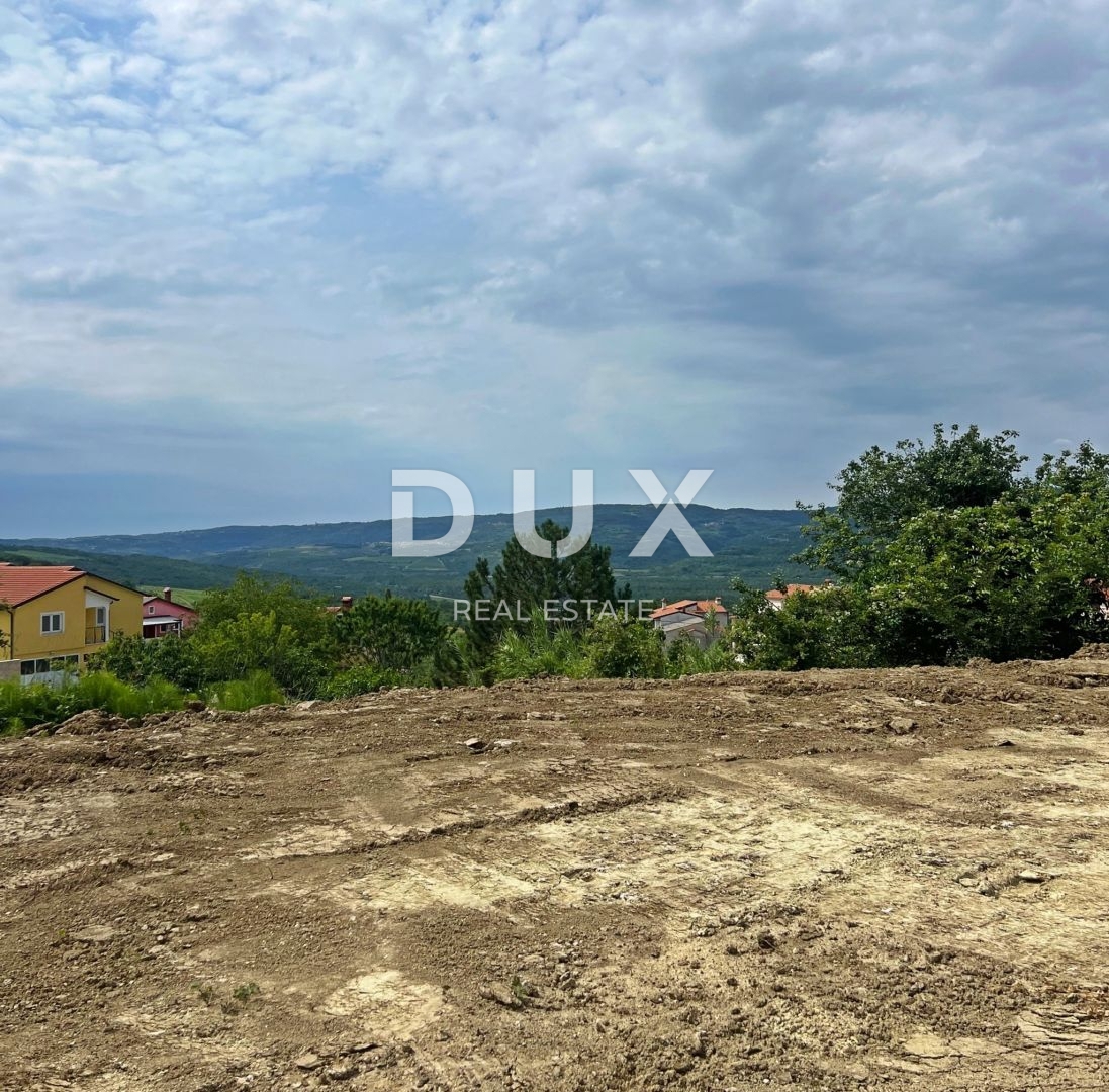 ISTRIA, MONTONA - Terreno edificabile con vista idilliaca