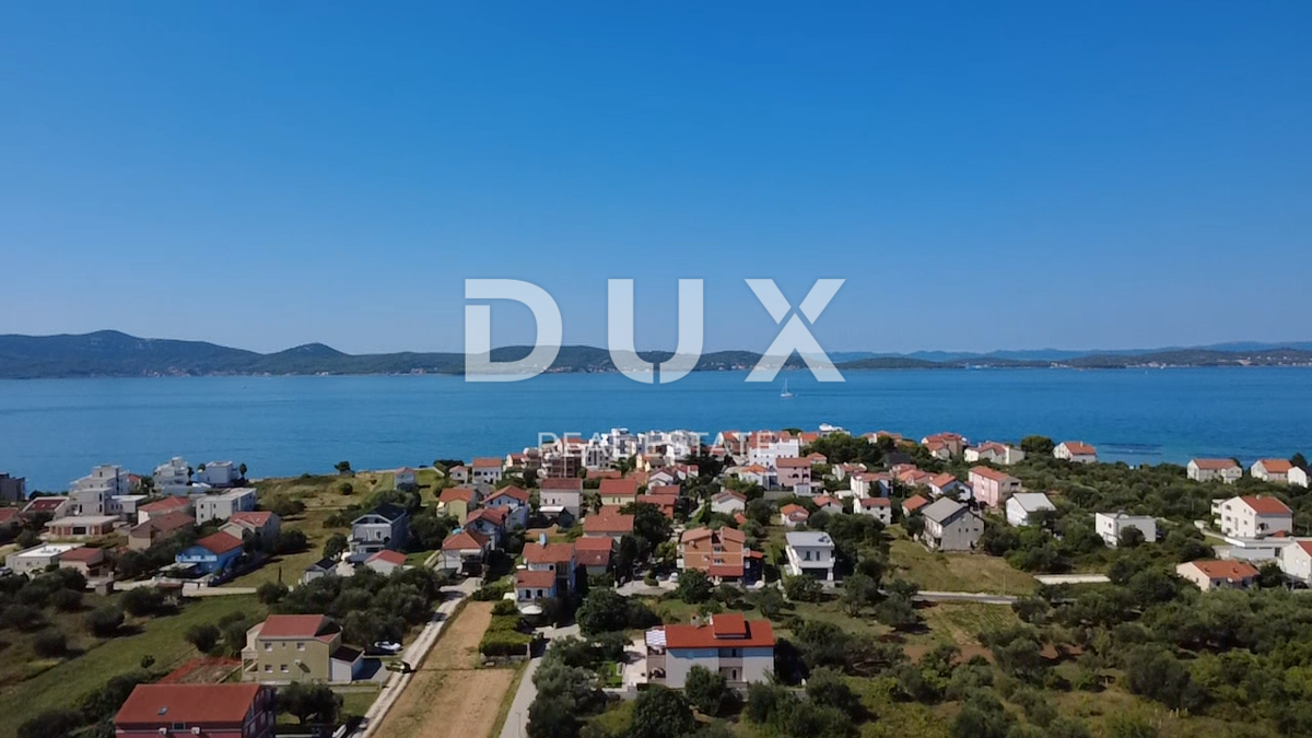 ZADAR, SUKOŠAN - Terreno edificabile 379m²