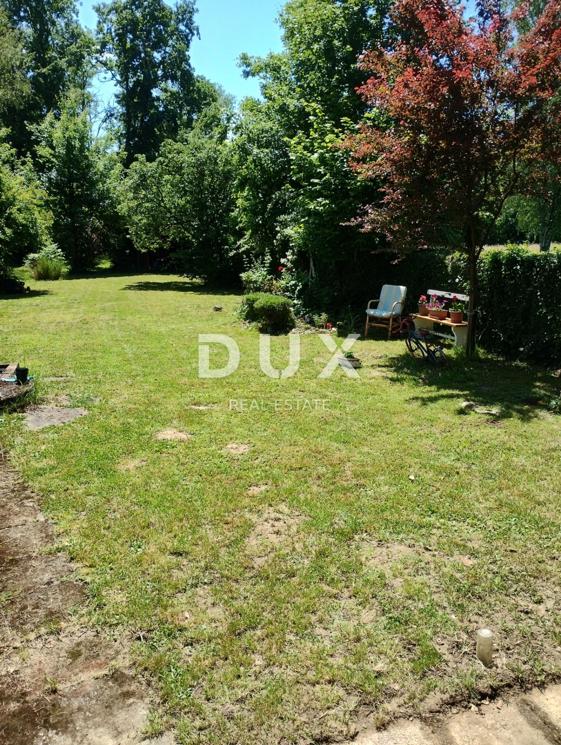 Casa Lijevo Sredičko, Pisarovina, 1.228m2