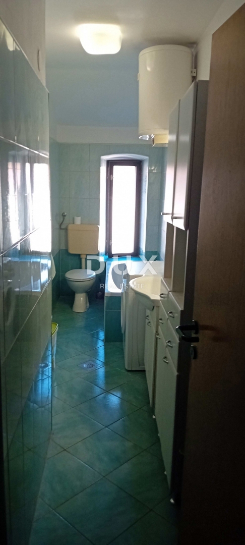ISTRIA, POLA Appartamento in un edificio austro-ungarico, 78 m2