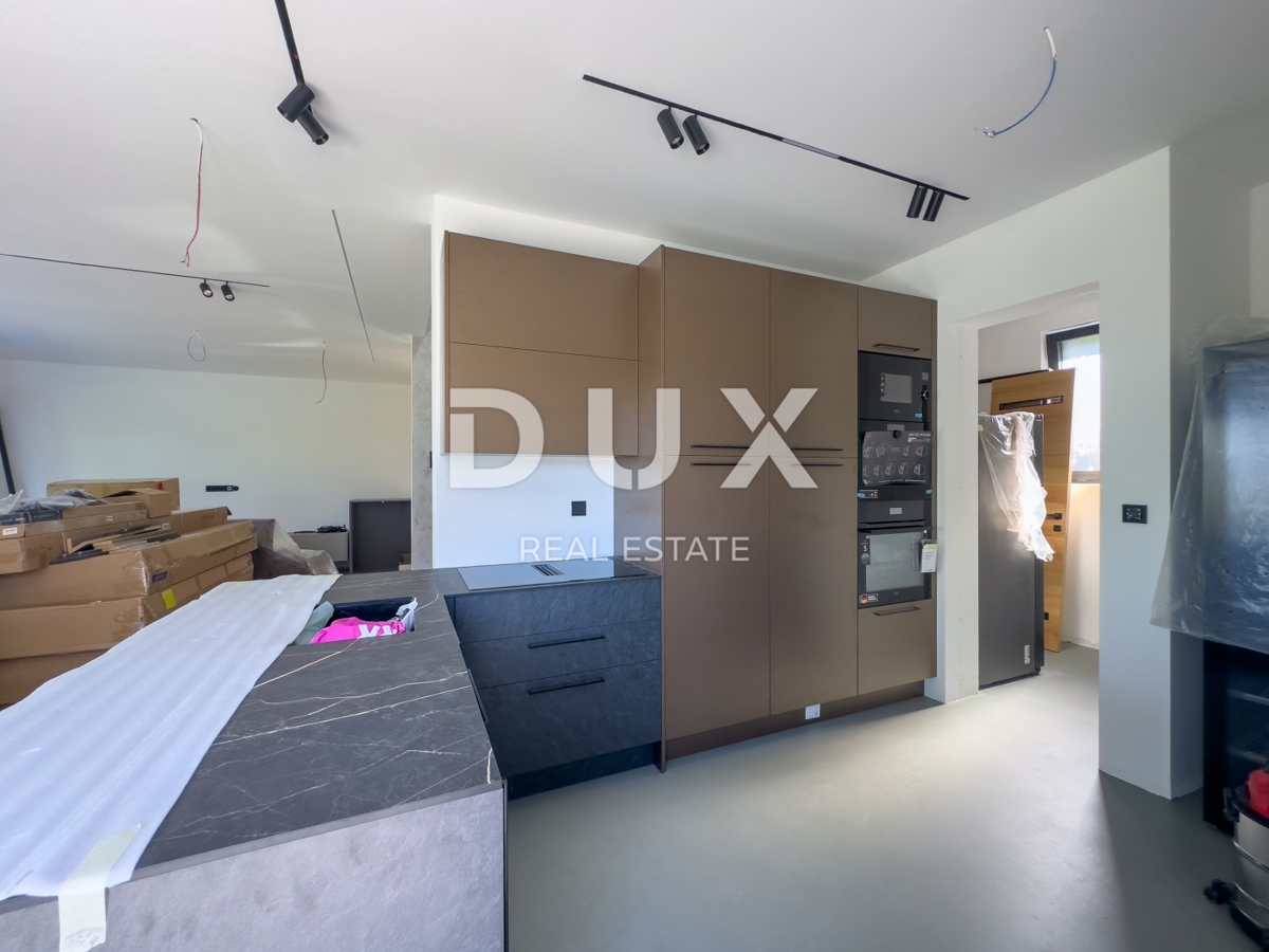 Casa Njivice, Omišalj, 349m2