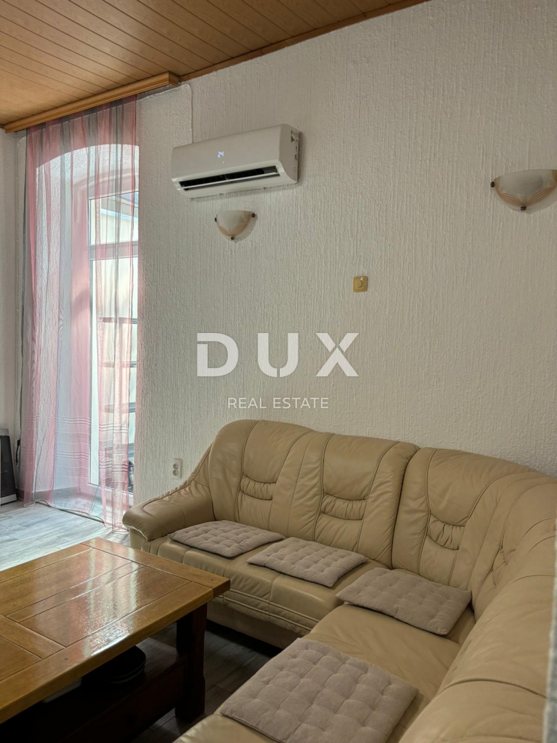 ISTRIA, POLA - Due appartamenti in una posizione ricercata vicino al mare!