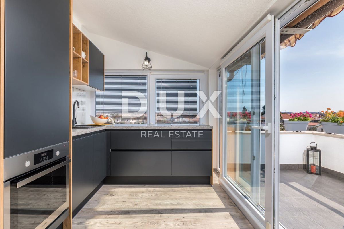  ISTRIA, FAŽANA (VALBANDON) Bellissimo appartamento su due piani con terrazze vicino al mare!